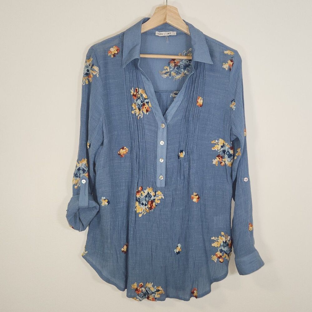Figueroa & Flower Anthropologie Embroidered Pintucked Blue Floral Shirt LARGE